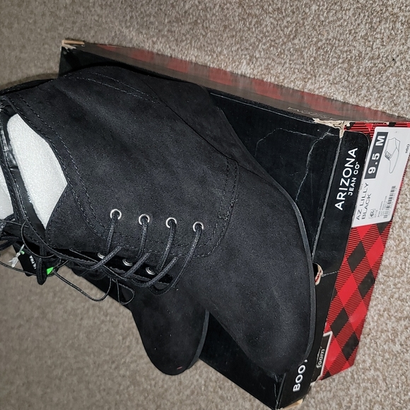 Booties - Picture 5 of 5